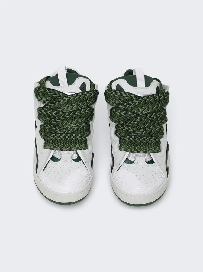 Curb Sneakers