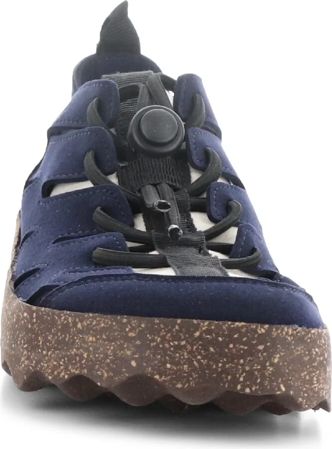 Cure Sneaker - Image 4
