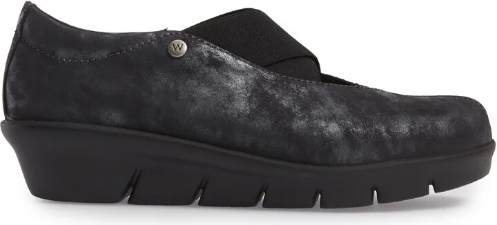 Cursa Slip-On Sneaker - Image 3