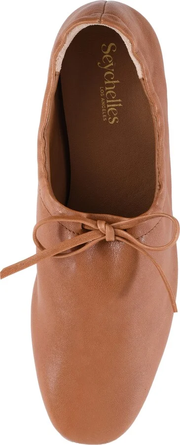 Curtsy Flat - Image 4