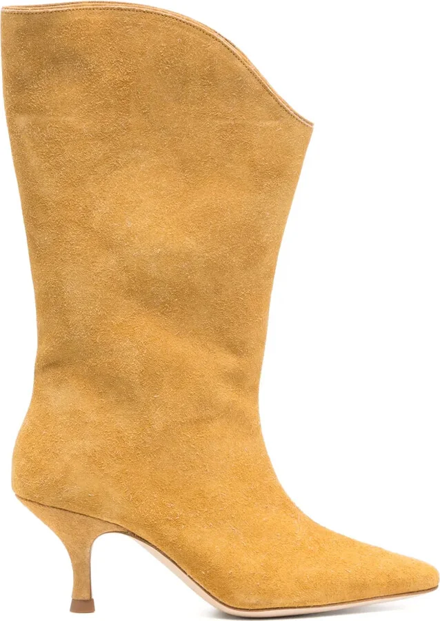 Curved Boots