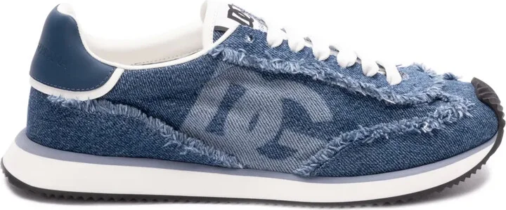 Cushion sneakers