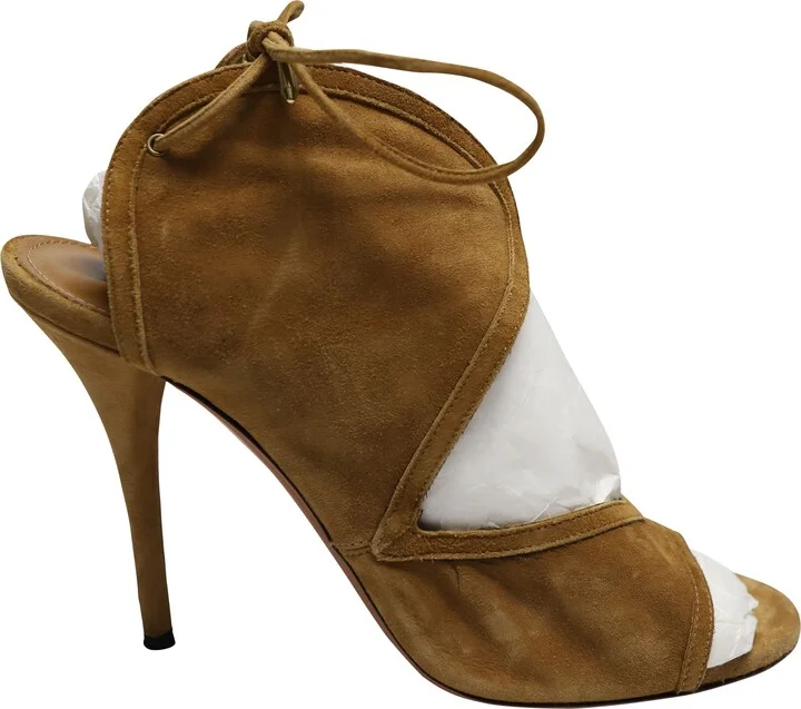Cut Out Sandals in Brown Suede