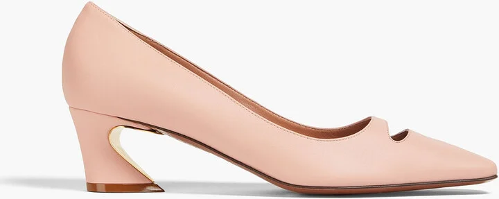 Cutout leather pumps