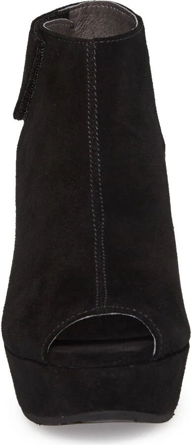 Cutout Wedge Sandal - Image 4