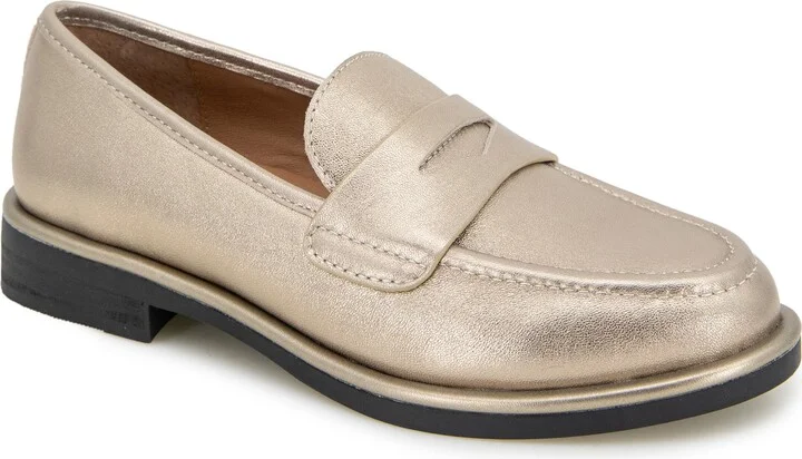 Gravel Leather