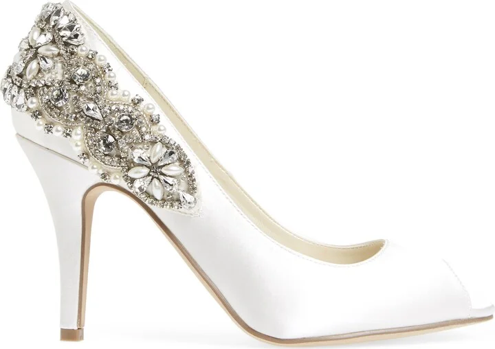 Cynthia Embellished Pump - Image 3