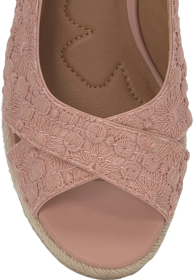 Cyrila Platform Wedge Sandal - Image 8