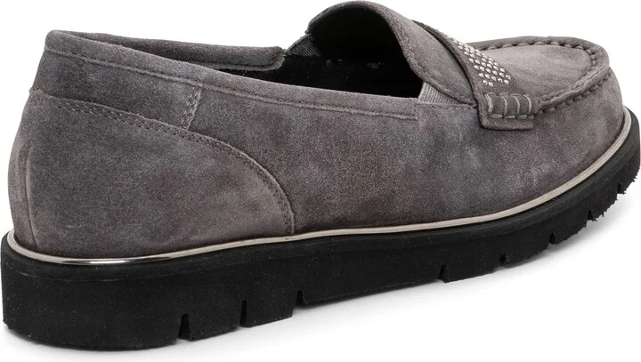 Daffodil Moc Toe Loafer - Image 9