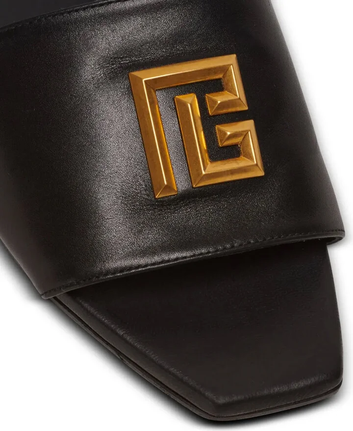 Dafne logo-plaque leather slides - Image 5