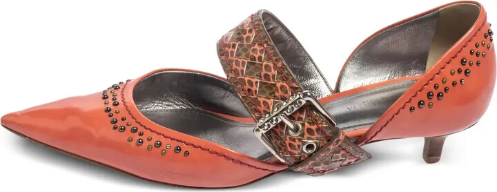 Dahlia pumps