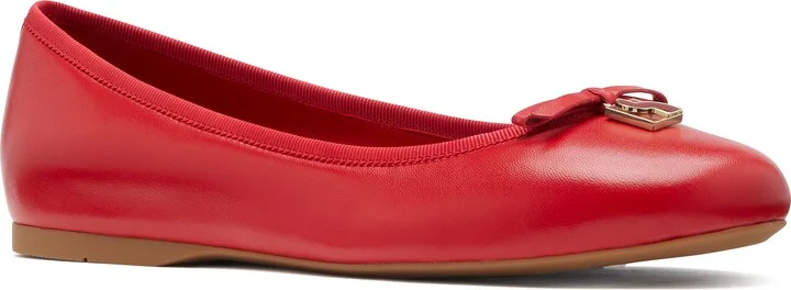 Dakota Charm Ballet Flat