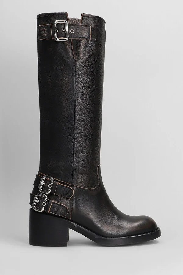 Dakota Low Heels Boots In Black Leather