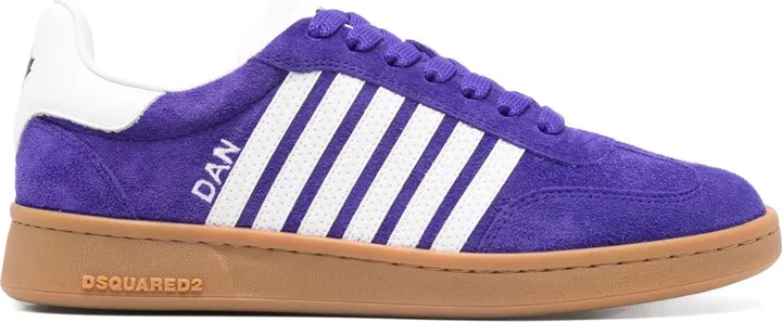 Dan sneakers