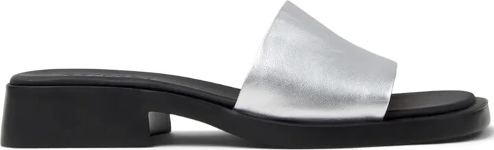 Dana mules