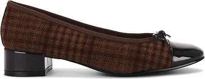 Dancerie Flats