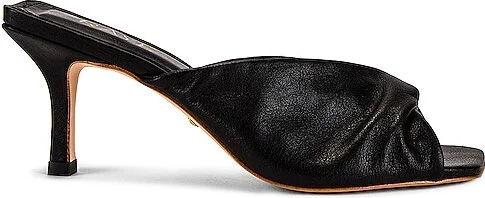 Dane Heel