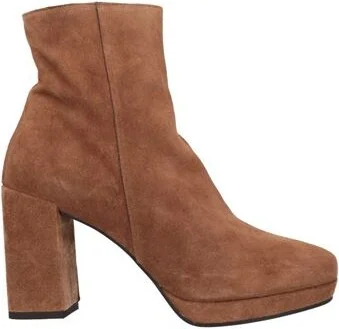 Daniele Ancarani Woman Ankle boots