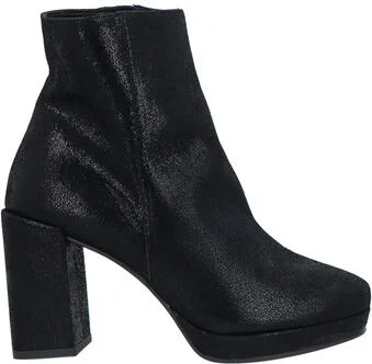 Daniele Ancarani Woman Ankle boots