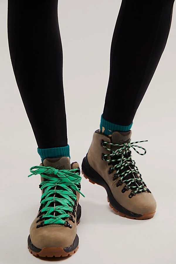 Danner Mountain 600 EVO Hiker Boots - Image 2