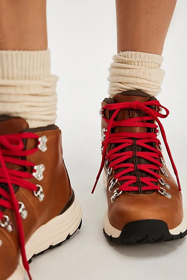 Danner Mountain 600 Full Grain Leather Boots - Image 2