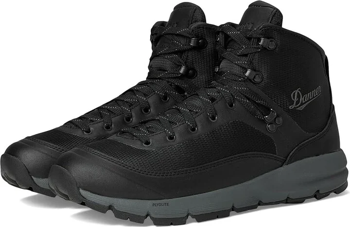 Danner Traverser 600 Men's Climbing Shoes Jet Black : 11 D - Medium