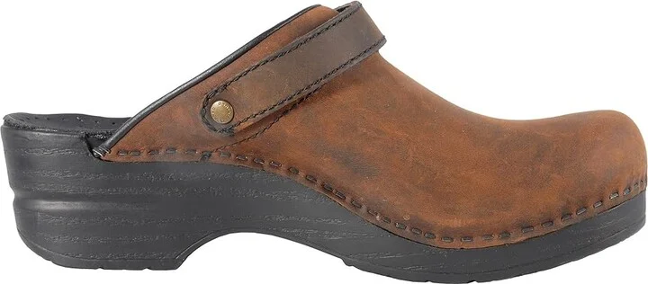 Dansko Ingrid Women's Clog Shoes Antique Brown/Black Outsole : EU 36 (US Women's 5.5-6) Regular, Leather - Image 8