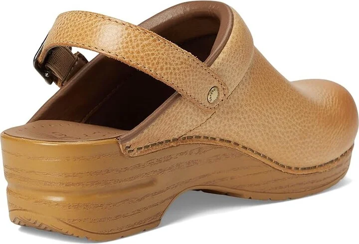 Dansko Ingrid Women's Clog Shoes Honey : EU 40 (US Women's 9.5-10) Regular, Leather - Image 4