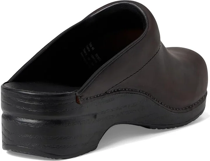 Dansko Karl Clog Men's Clog Shoes Antique Brown/Black Sole : EU 42 (US Men's 8.5-9) Regular, Leather - Image 5
