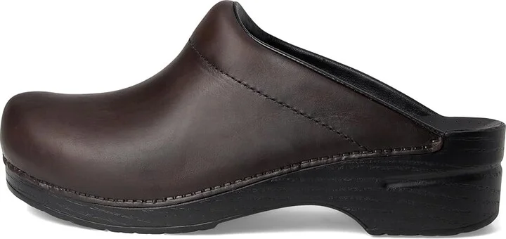 Dansko Karl Clog Men's Clog Shoes Antique Brown/Black Sole : EU 42 (US Men's 8.5-9) Regular, Leather - Image 7