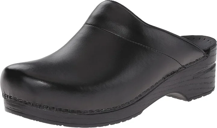Dansko Karl Clog Men's Clog Shoes Black Box : EU 42 (US Men's 8.5-9) Regular, Leather - Image 2