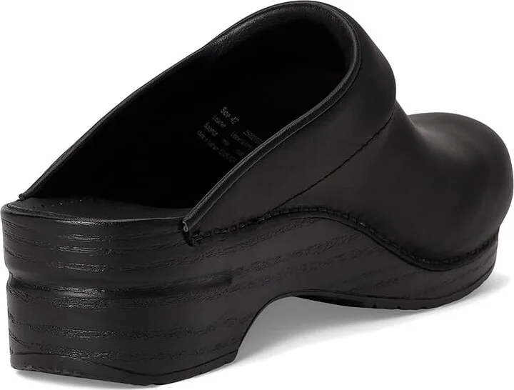 Dansko Karl Clog Men's Clog Shoes Black Oiled : EU 42 (US Men's 8.5-9) Regular, Leather - Image 5