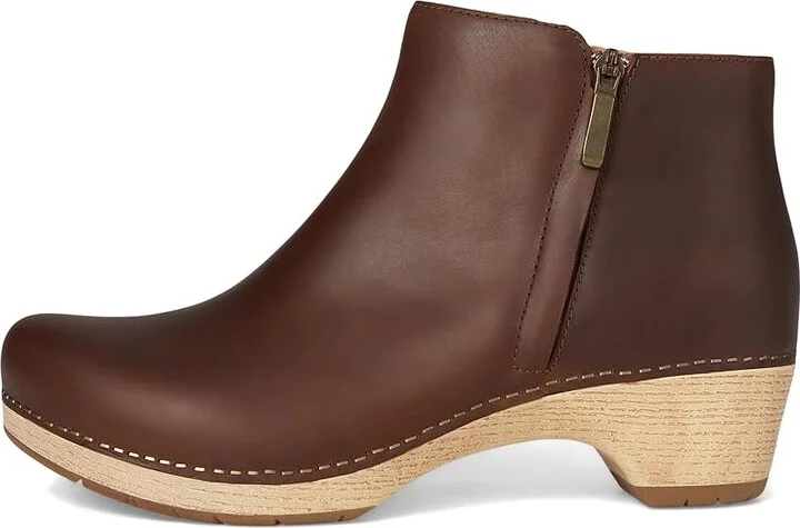 Dansko Lizanne Flat Shoes Tan Oiled Pull Up : EU 38 (US Men's 4.5-5 - Women's 7.5-8) Regular, Leather - Image 6