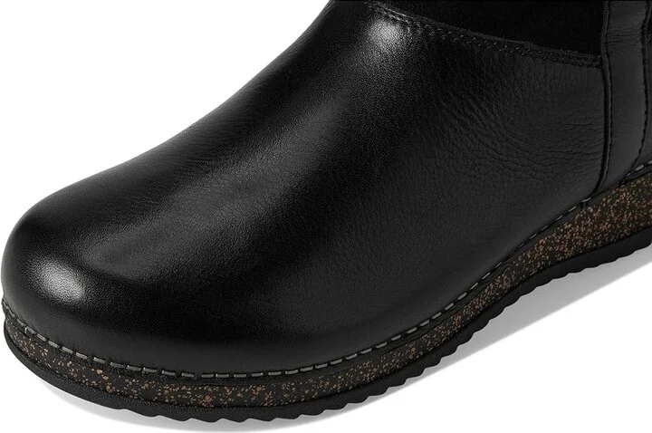 Dansko Mckenzie Women's Flat Shoes Black Waxy Milled : EU 40 (US Men's 6.5-7 - Women's 9.5-10) Regular, Leather - Image 2