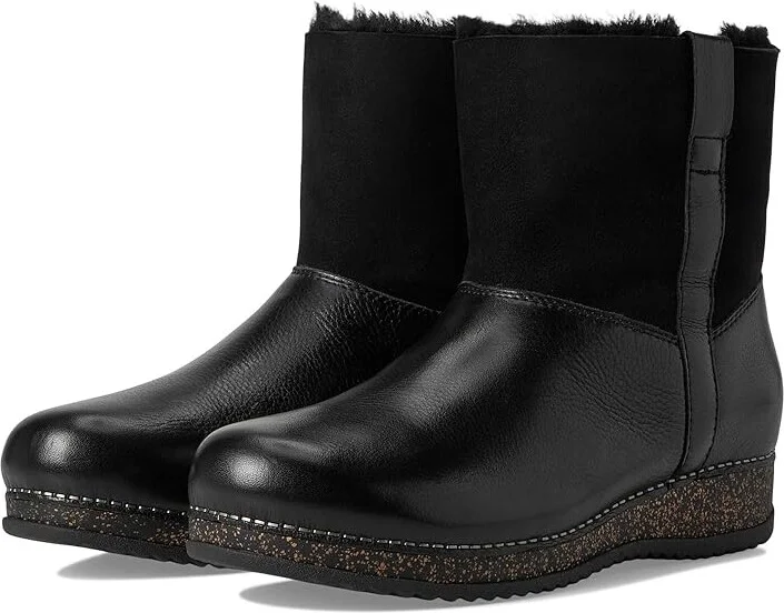 Dansko Mckenzie Women's Flat Shoes Black Waxy Milled : EU 40 (US Men's 6.5-7 - Women's 9.5-10) Regular, Leather