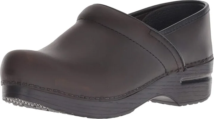 Dansko Professional Women's Clog Shoes Antique Brown/Black Oiled Leather : EU 35 (US Women's 4.5-5) Regular, Leather/Synthetic - Image 2