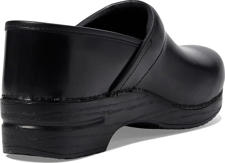 Dansko Professional Women's Clog Shoes Black Cabrio Leather : EU 35 (US Women's 4.5-5) Regular, Leather/Synthetic - Image 11
