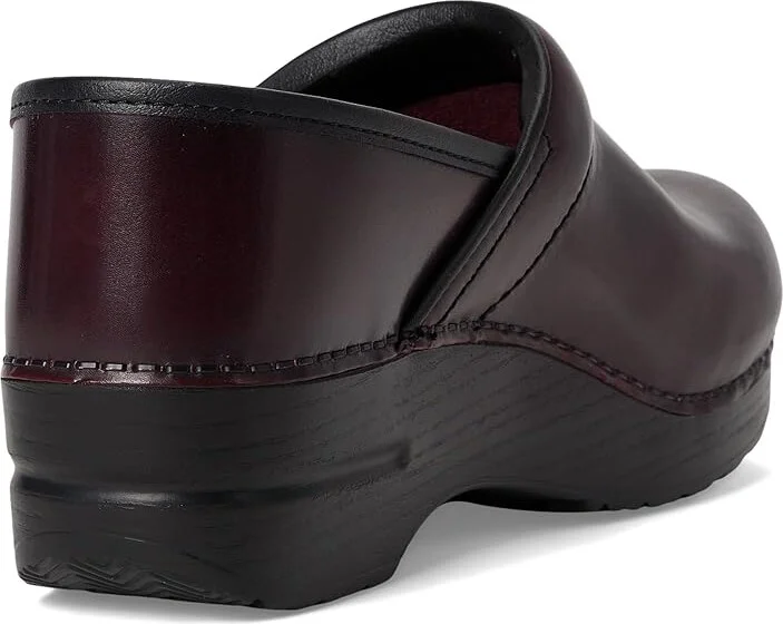 Dansko Professional Women's Clog Shoes Cordovan Cabrio : EU 35 (US Women's 4.5-5) Regular, Leather/Synthetic - Image 5