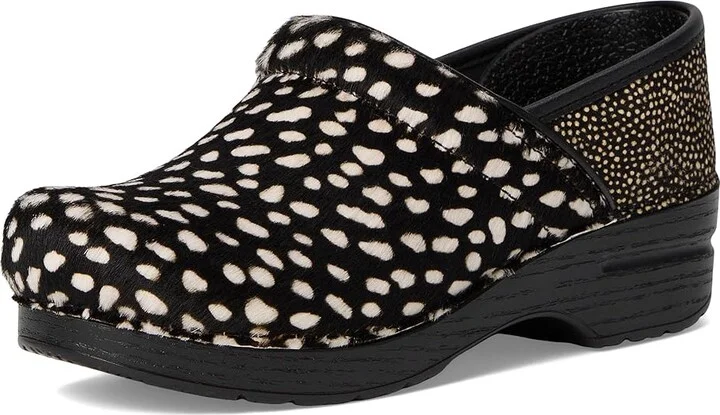 Dansko Professional Women's Clog Shoes Spotted Haircalf : EU 42 (US Women's 11.5-12) Regular, Leather - Image 5