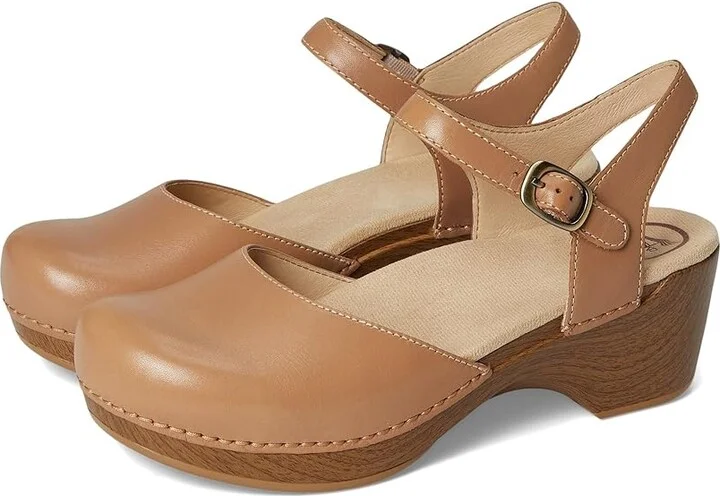 Dansko Sam Women's 1-2 inch heel Shoes Sand Dollar Full Grain : EU 36 (US Women's 5.5-6) Regular, Leather