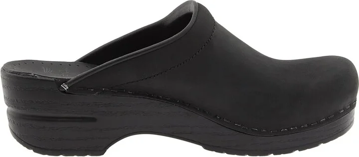 Dansko Sonja Clog Women's Clog Shoes Black Oiled : EU 35 (US Women's 4.5-5) Regular, Leather/Nubuck - Image 8