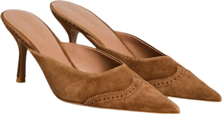 Daphne Mule