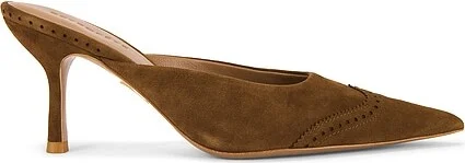 Daphne Mule