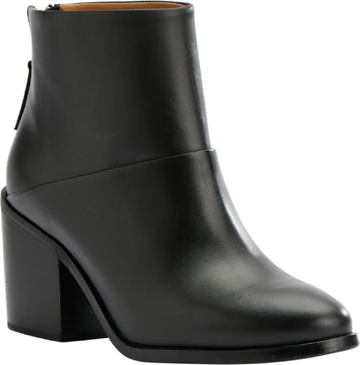 Black/ Black