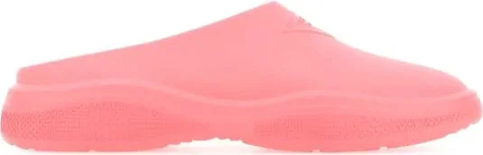 Dark pink rubber slippers