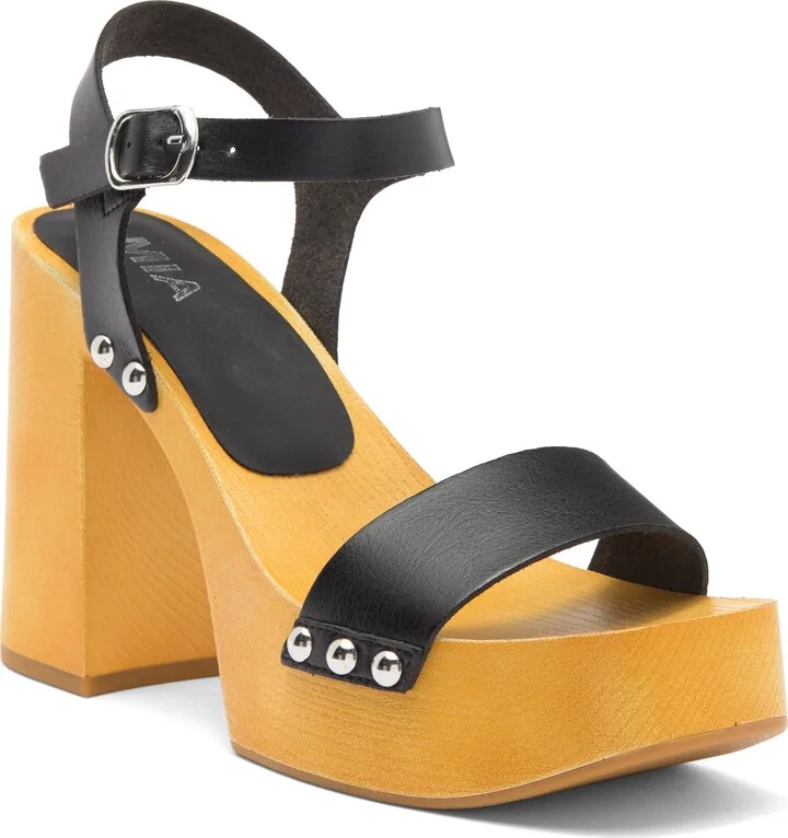 Darrah Sandal