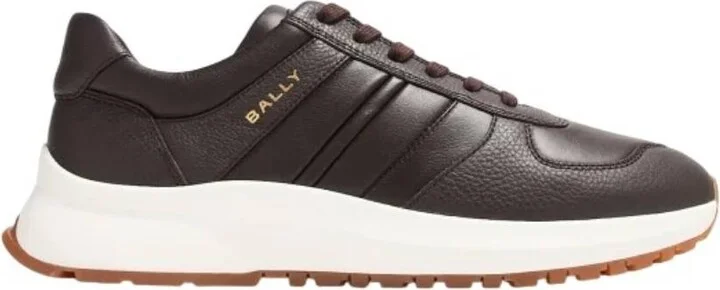 Darsyl Grained Leather Low-Top Sneakers