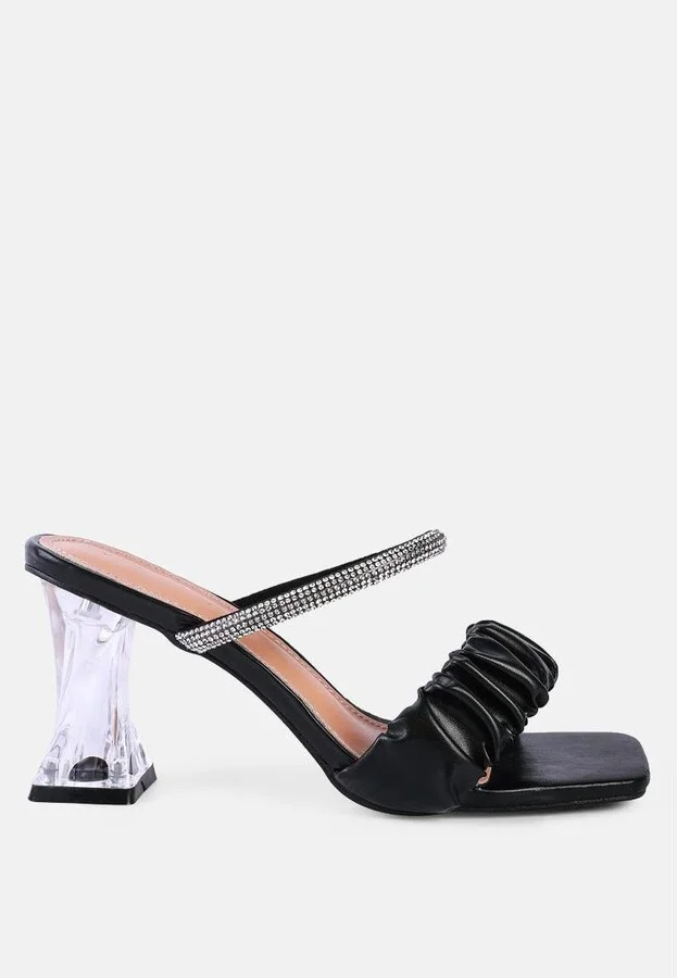 Date look clear heel rhinestone sandals