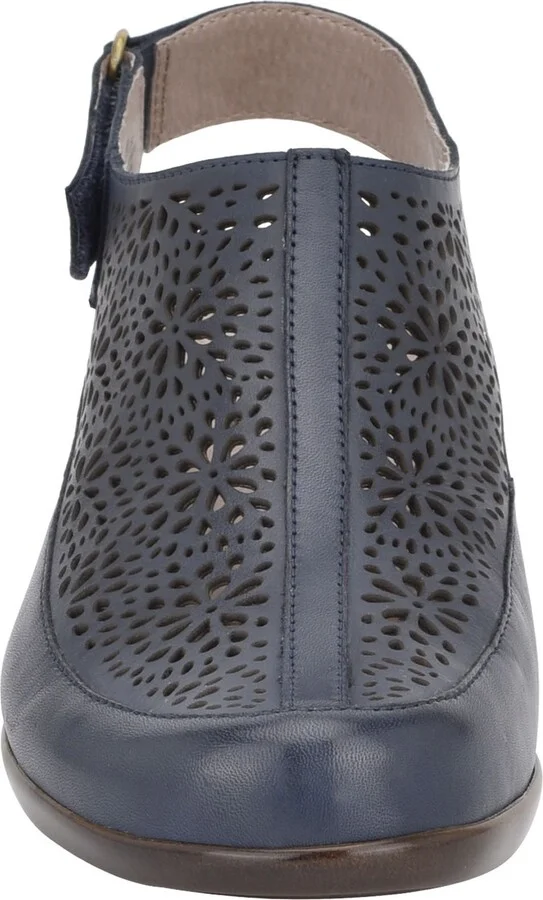 Dawn Slingback Clog - Image 3