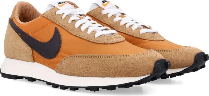Daybreak swoosh-embellished sneakers - Image 2